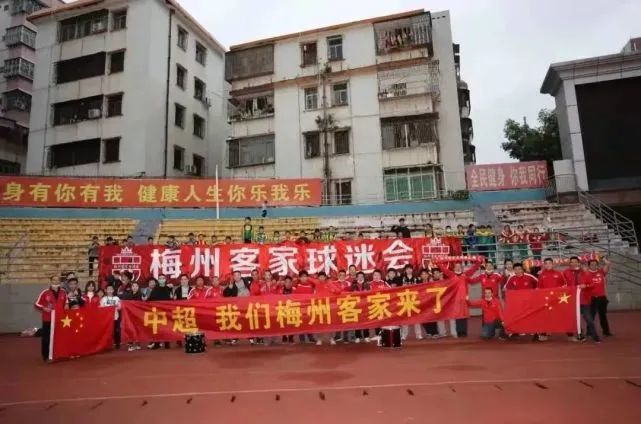 第一页在线观看